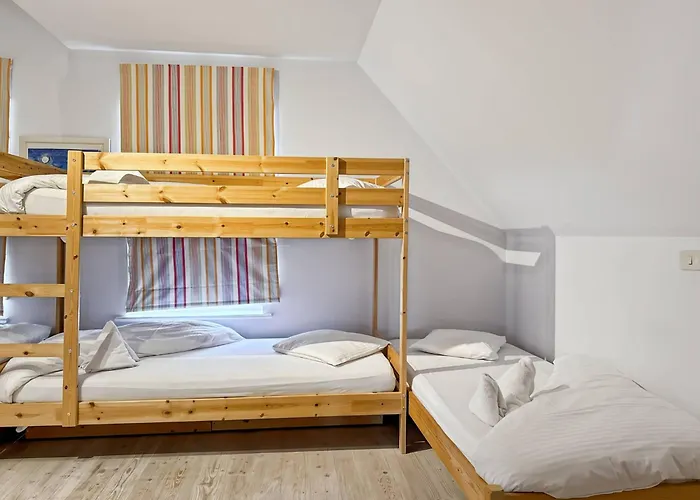 Vakantiehuis Superb In The Heart Of Zoute Close To The And Shopping Area