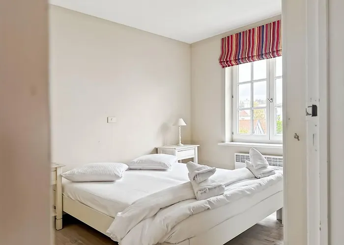 Superb In The Heart Of Zoute Close To The And Shopping Area Vakantiehuis