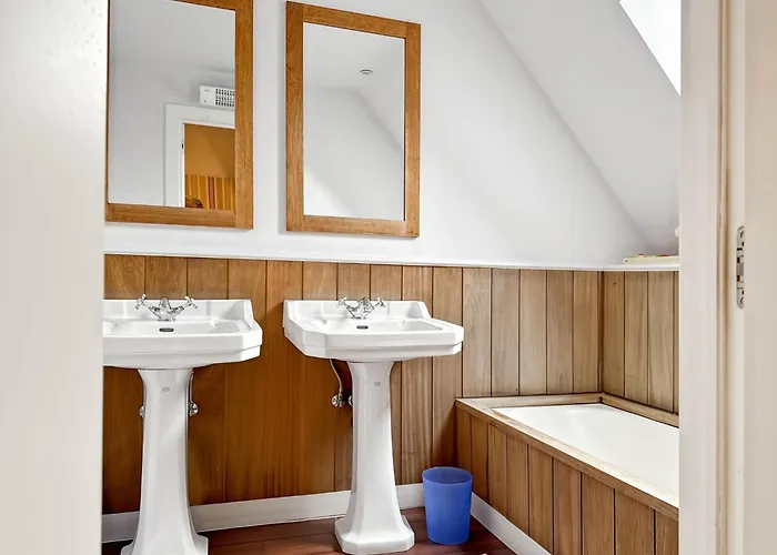 Superb In The Heart Of Zoute Close To The And Shopping Area Vakantiehuis